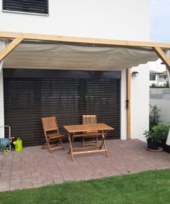pergola met harmonicadoek en buitengordijnen
