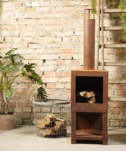 tuinhaard met houtopslag