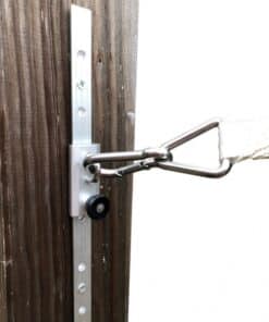 hoogte verstel systeem gemonteerd op een paal